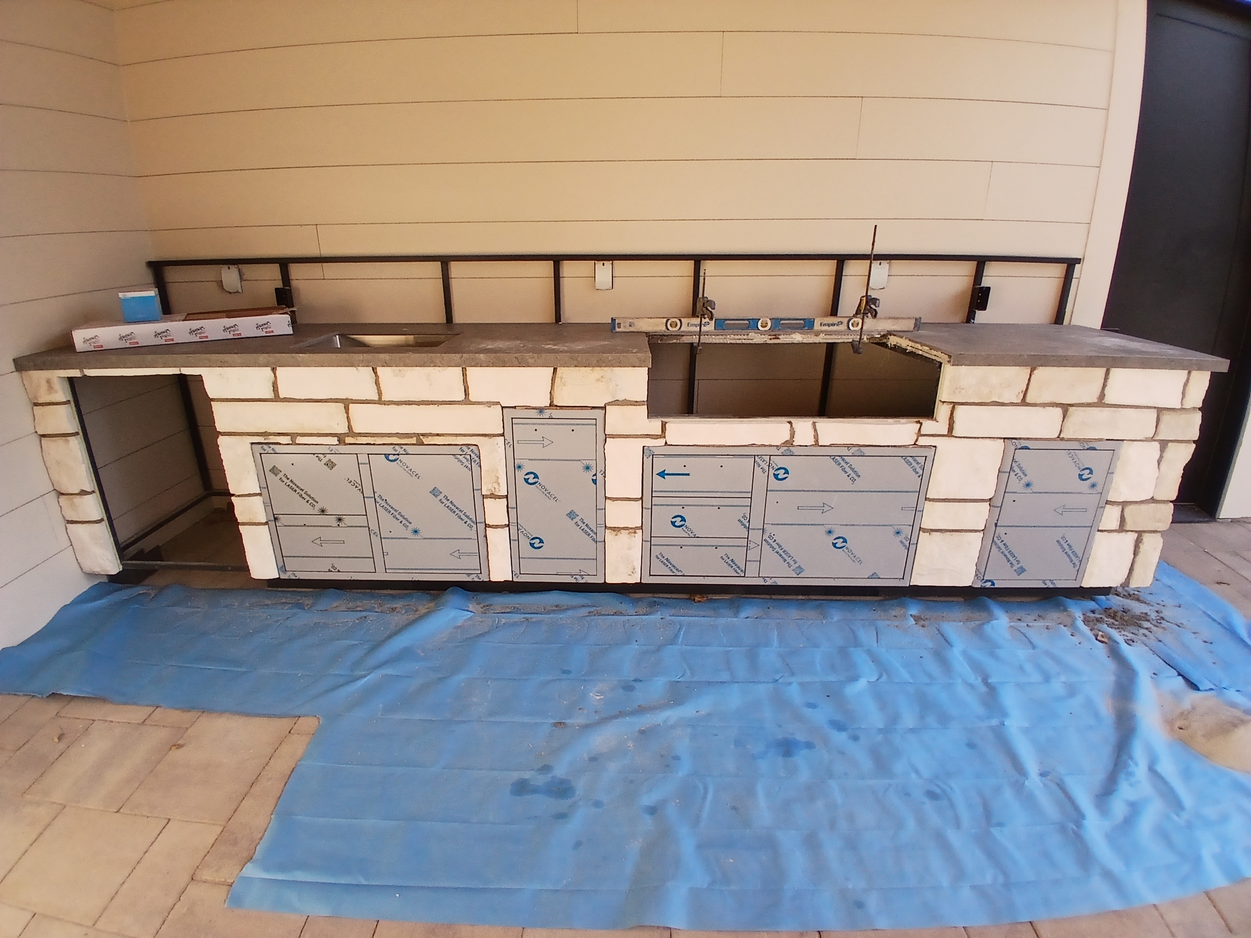 Concrete countertop construction and installation process